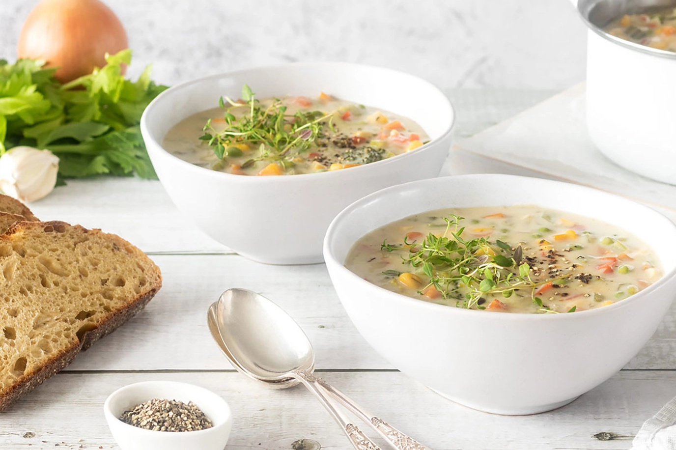 Creamy vegetable soup