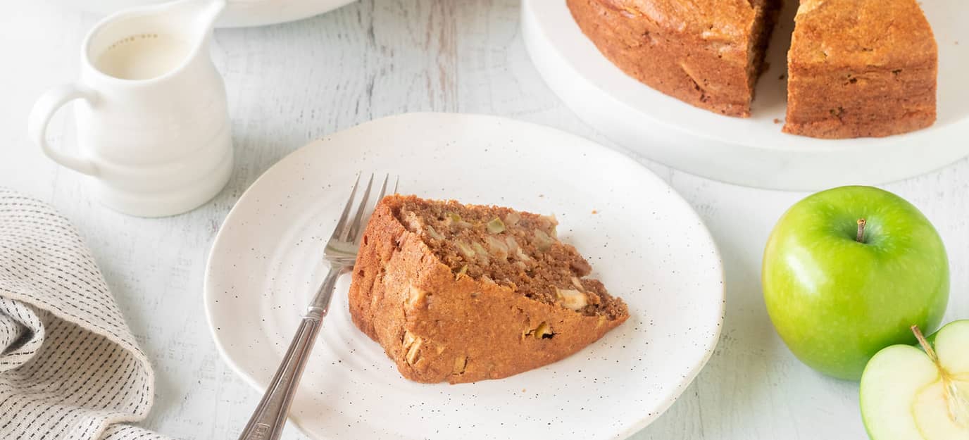 Spiced apple cake