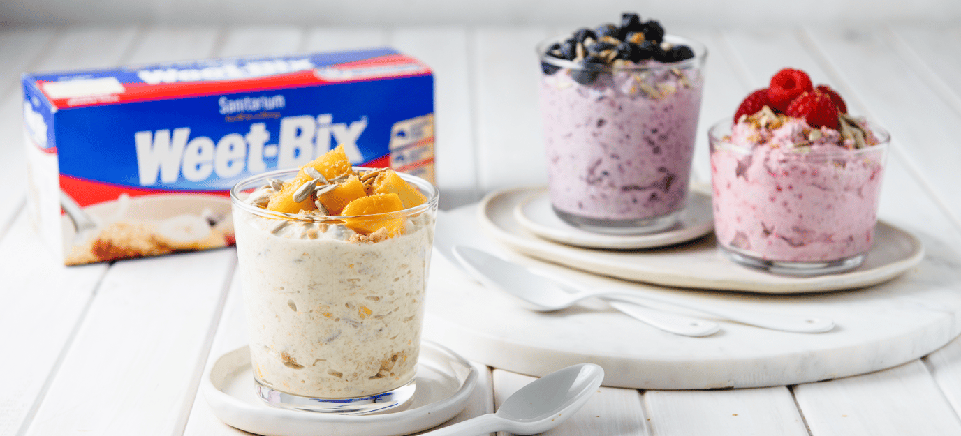 Tropical yoghurt fruit whip