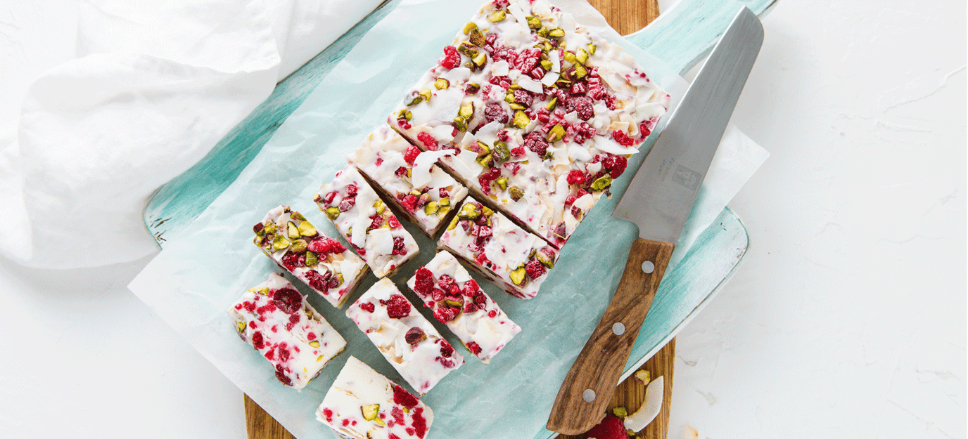 Raspberry & pistachio dessert bars
