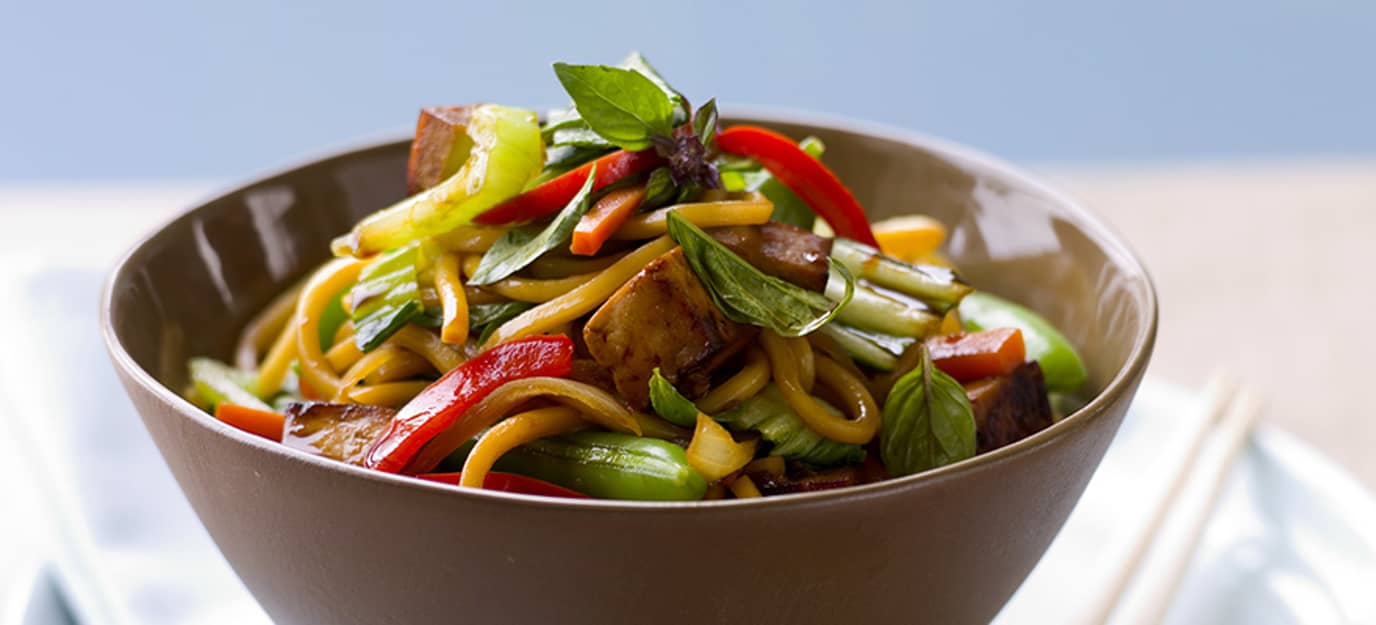 Tofu vegetable noodles