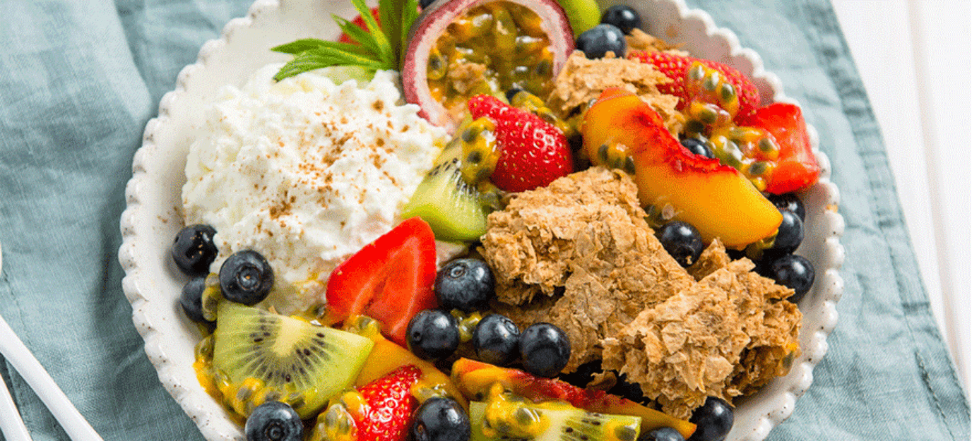 Rainbow fruit salad bowl