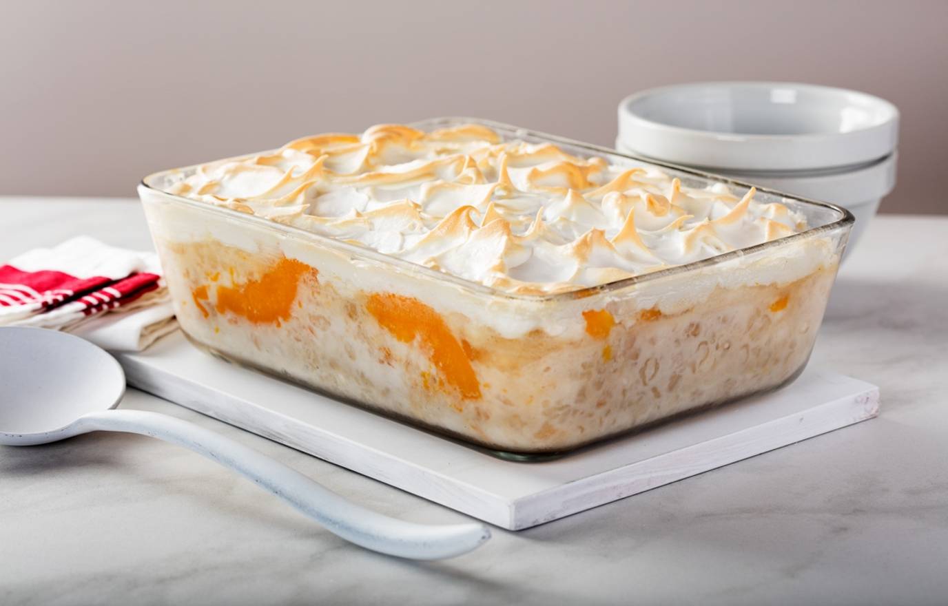 Sago and peach pudding