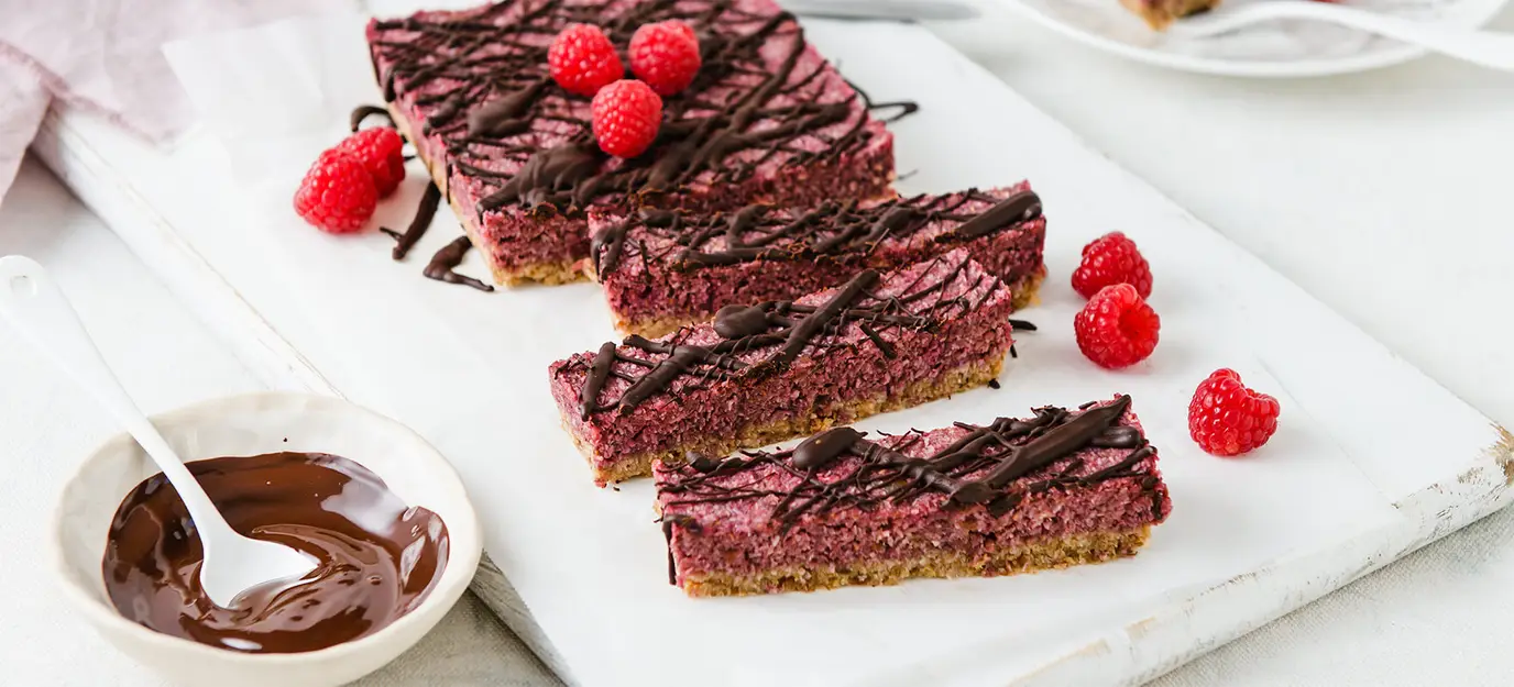 No-bake choc-raspberry slice