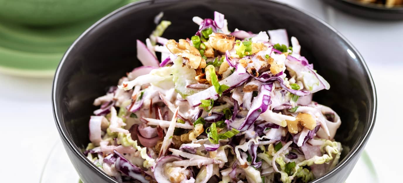 Crunchy apple slaw