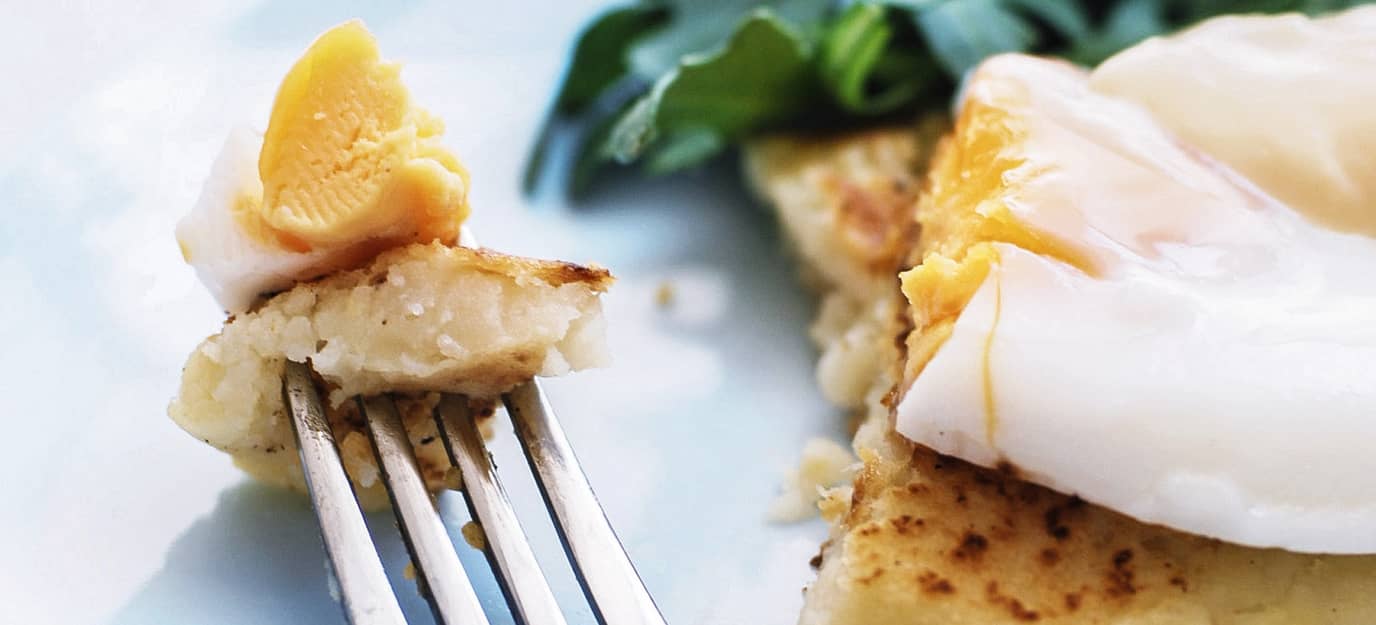 Hash browns with eggs and light hollandaise