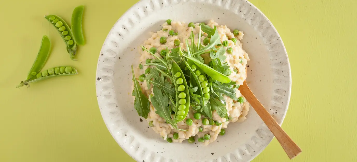 Creamy pea risotto