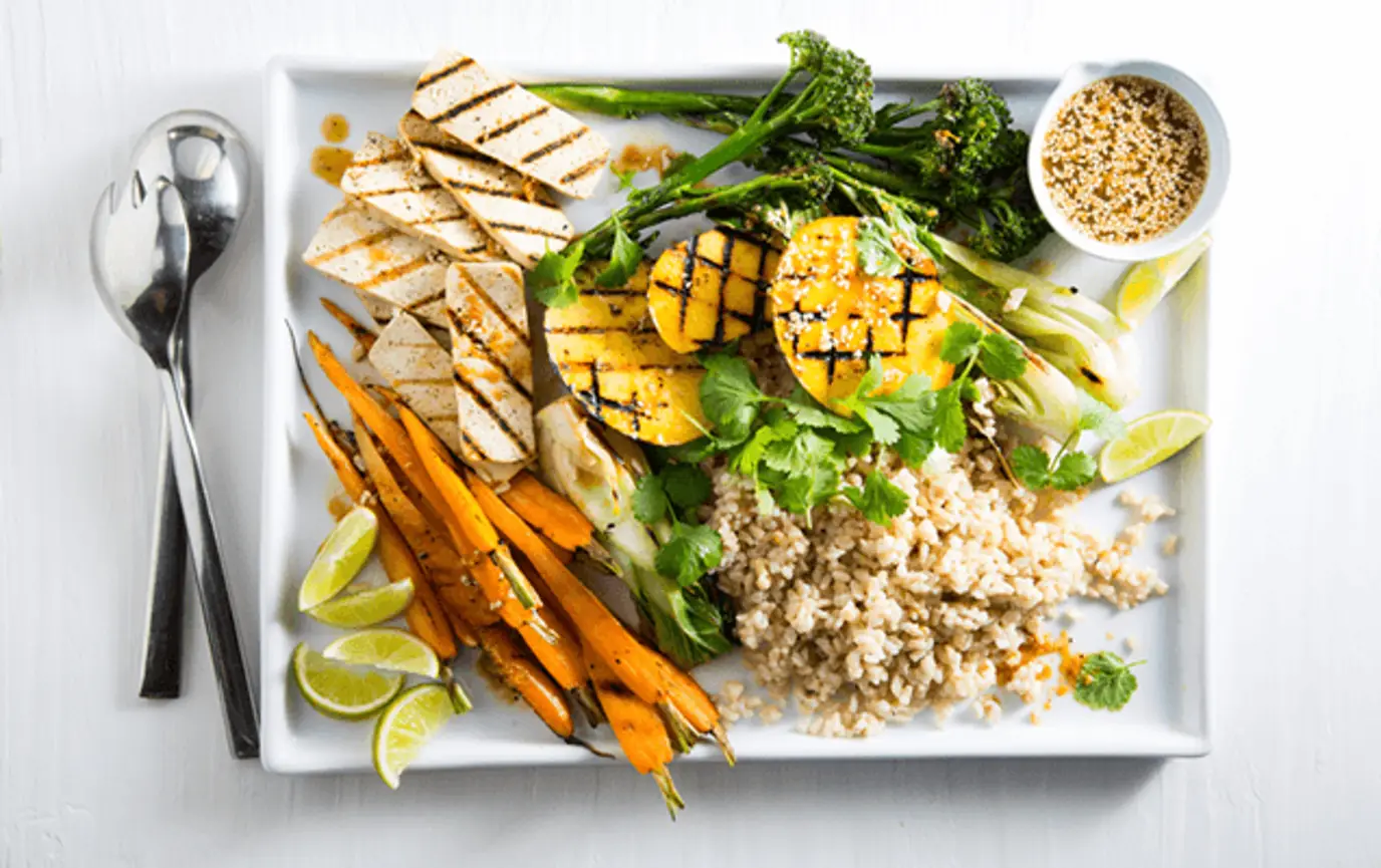 Healthy tropical food platter