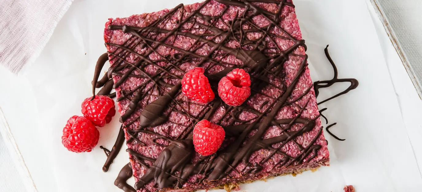 No-bake choc-raspberry slice