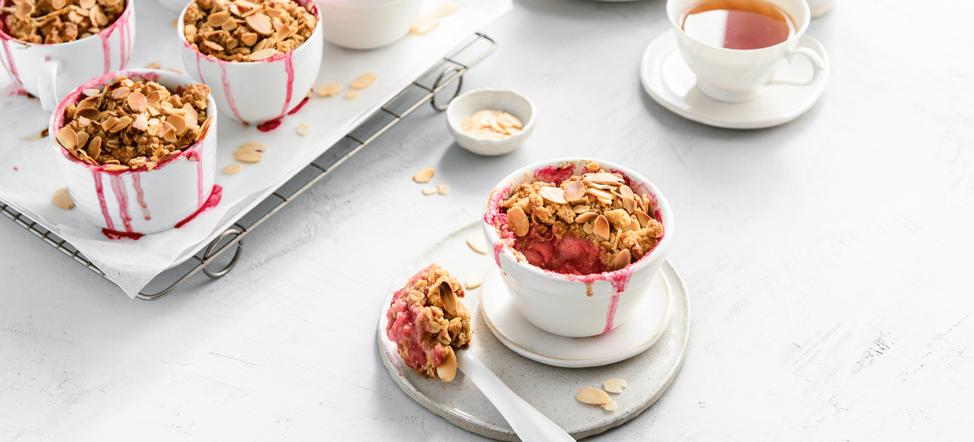 Apple and rhubarb crumble Apple and rhubarb crumble