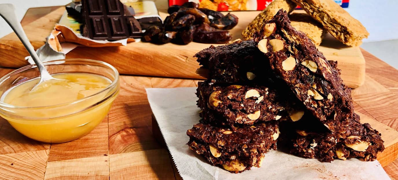 Weet-Bix™, peanut and chocolate power bars
