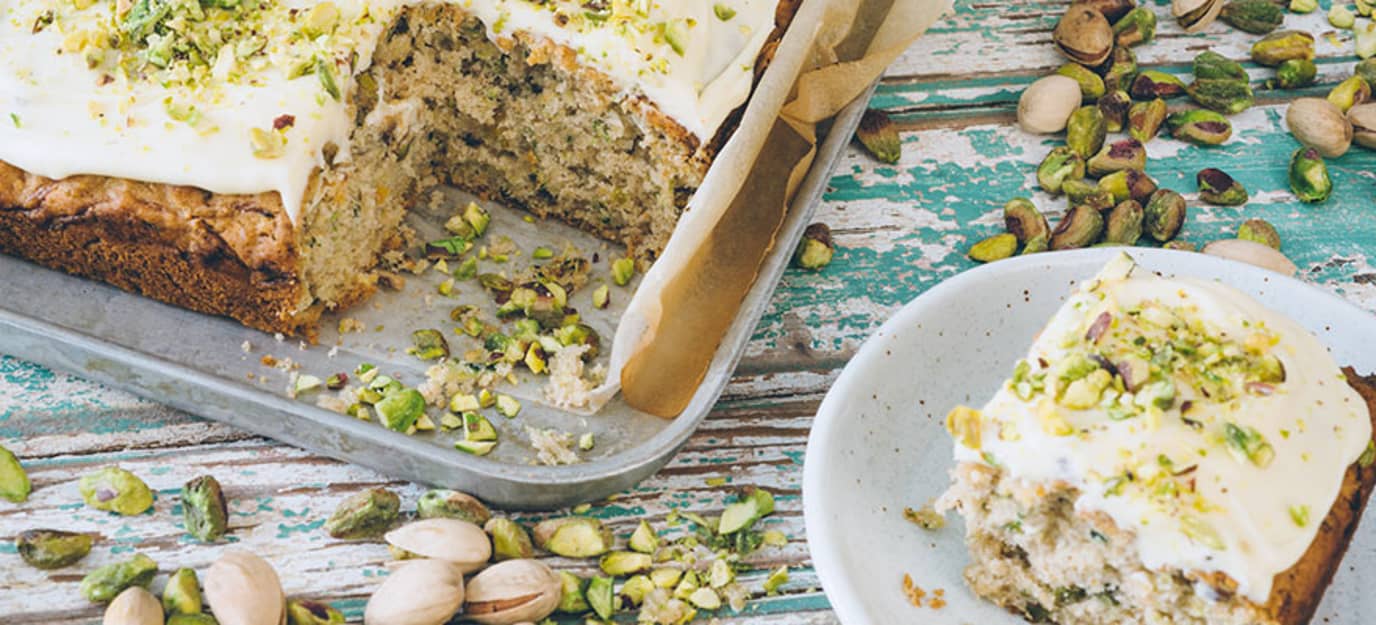Courgette and pistachio cake