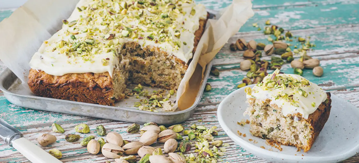 Courgette and pistachio cake