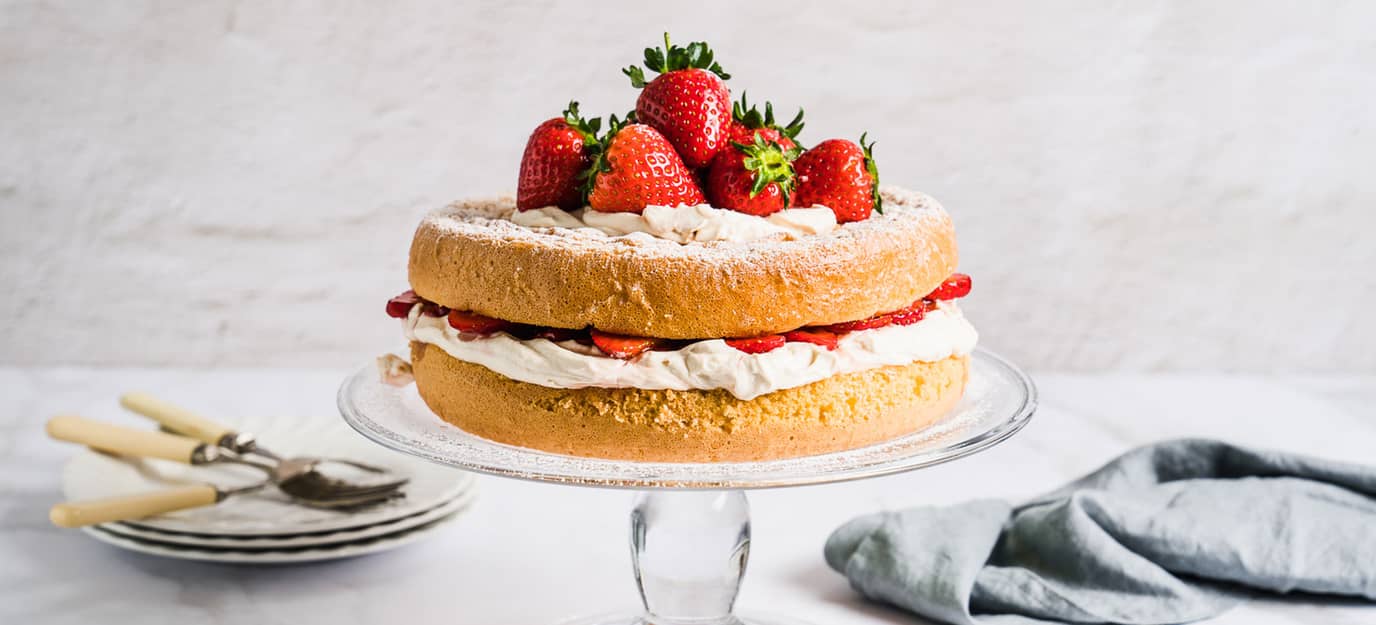 Peanut Butter Victoria Sponge
