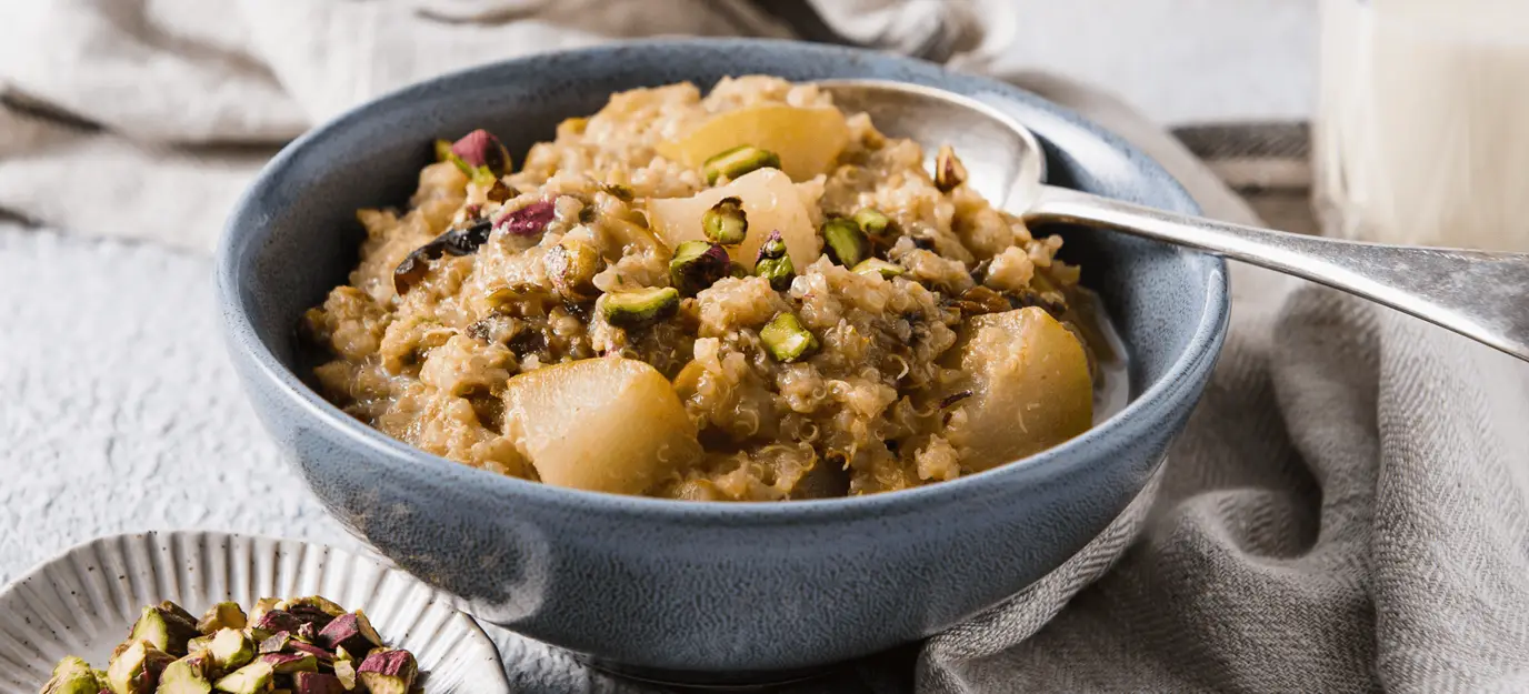 Quinoa & pear breakfast bowl