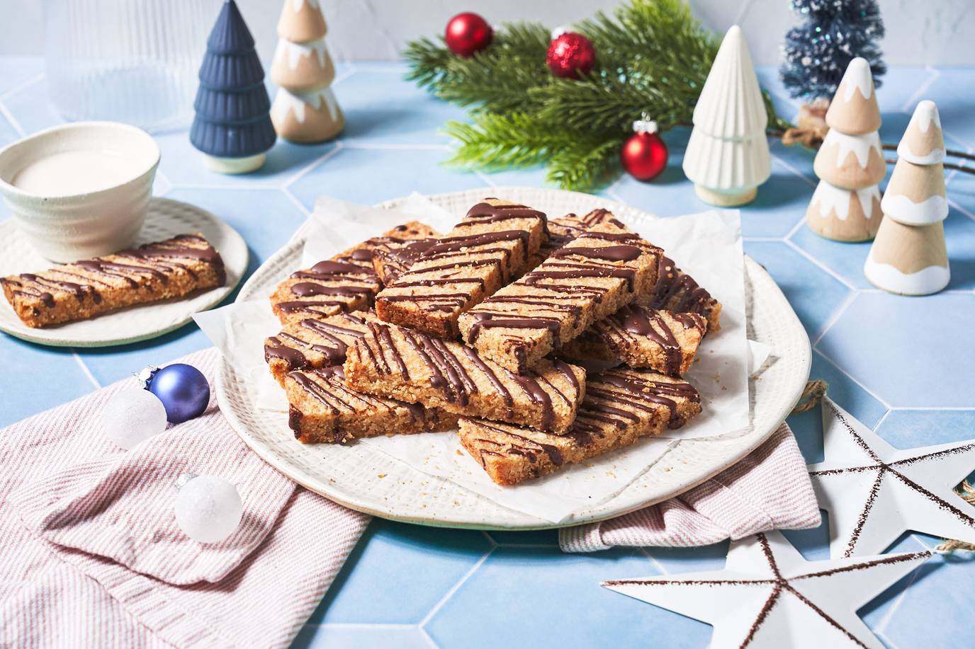 Choc-Drizzle Shortbread Bars