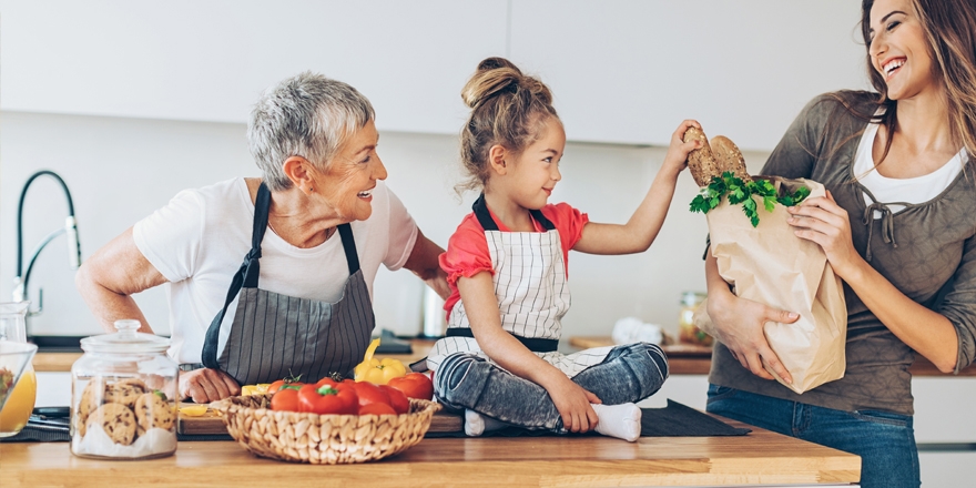 https://images.contentstack.io/v3/assets/blt9777ffe07a3470fa/blta810b353d14b3a84/67387736ac79673b9ad50437/Family_1.jpg https://images.contentstack.io/v3/assets/blt9777ffe07a3470fa/blta810b353d14b3a84/67387736ac79673b9ad50437/Family_1.jpg