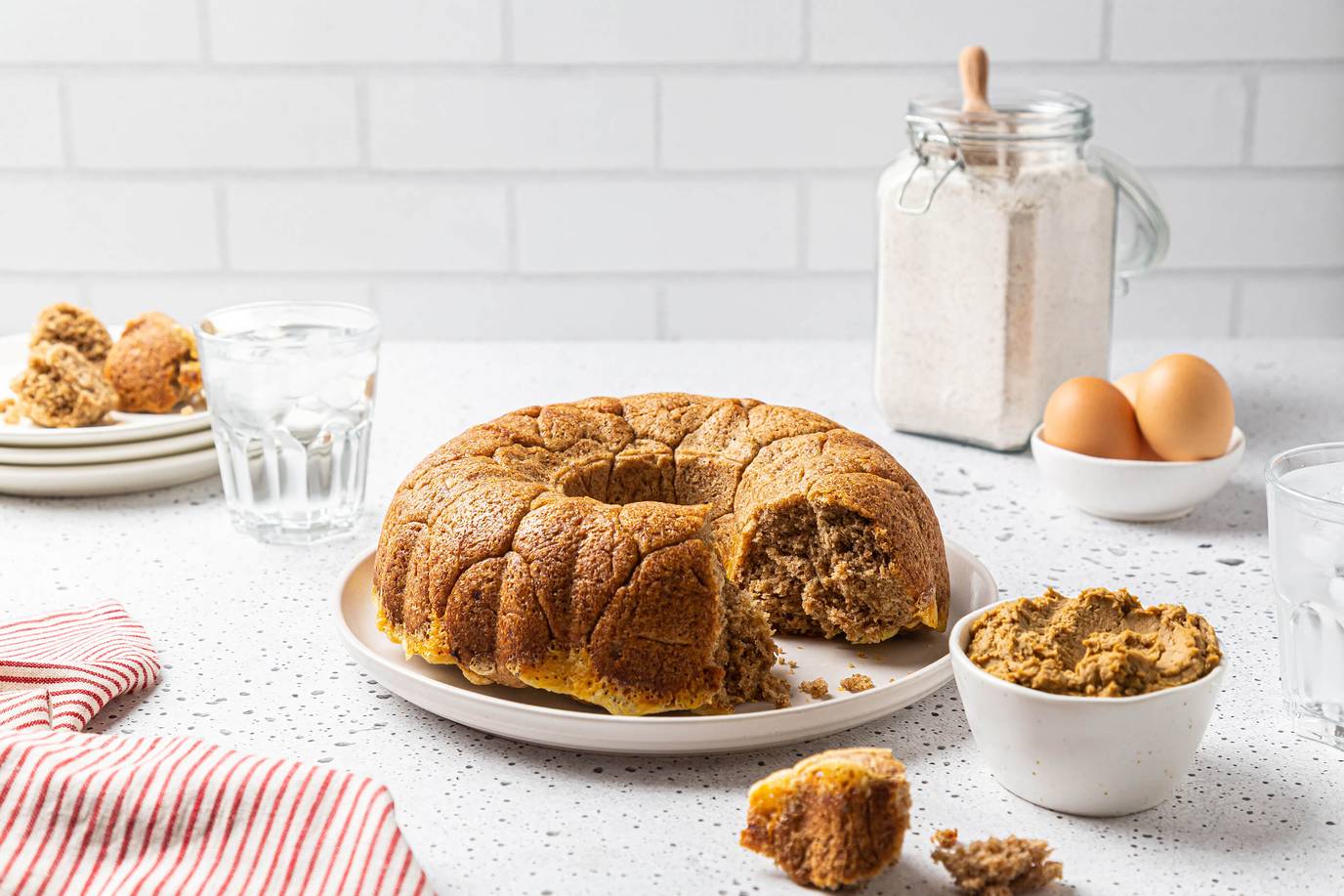 Marmite Monkey Bread (with Marmite hummus dip)