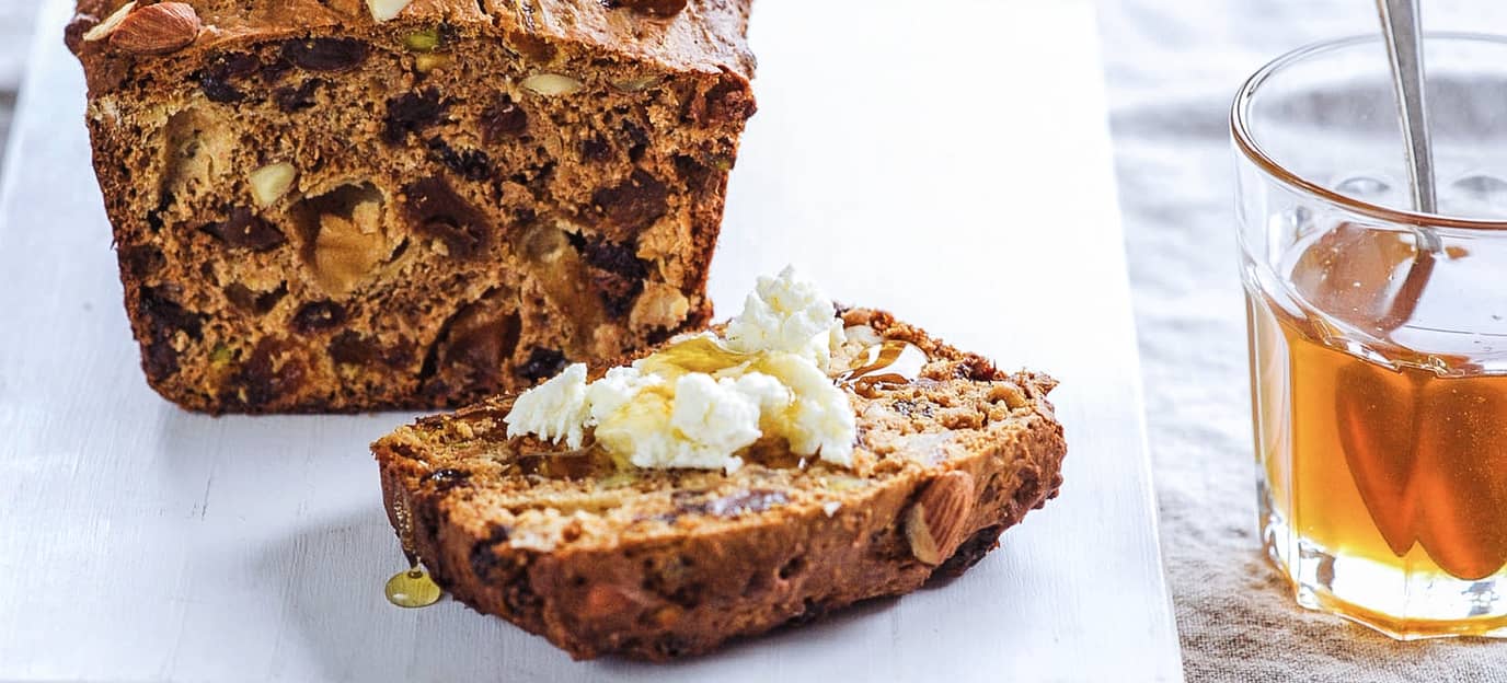 Fruit and nut loaf
