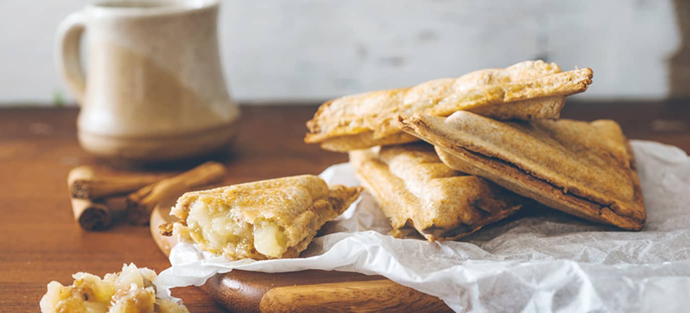Apple cinnamon toasties