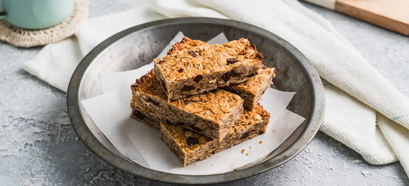Peanut butter muesli bars
