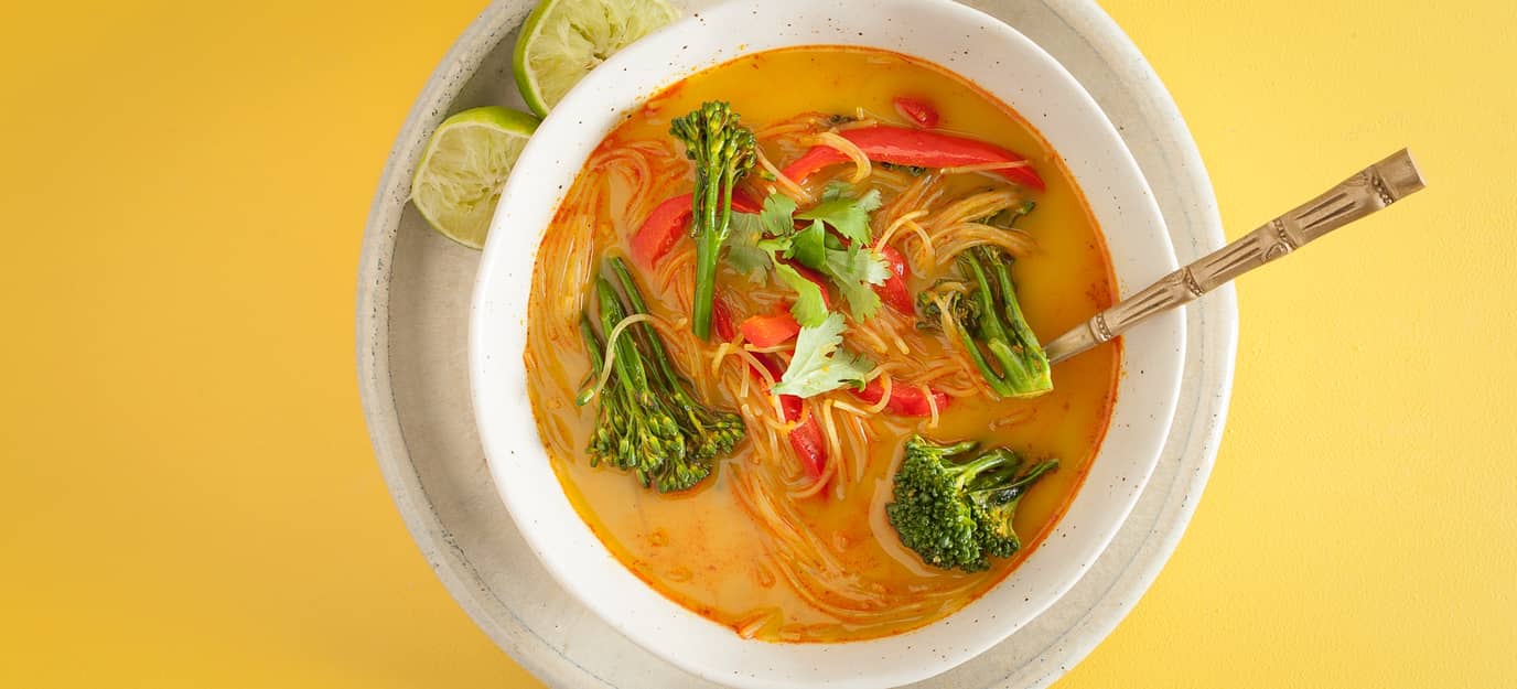 Yellow Thai curry noodle bowls