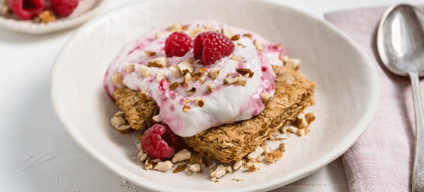 Almond & Raspberry Swirl Yoghurt Spread