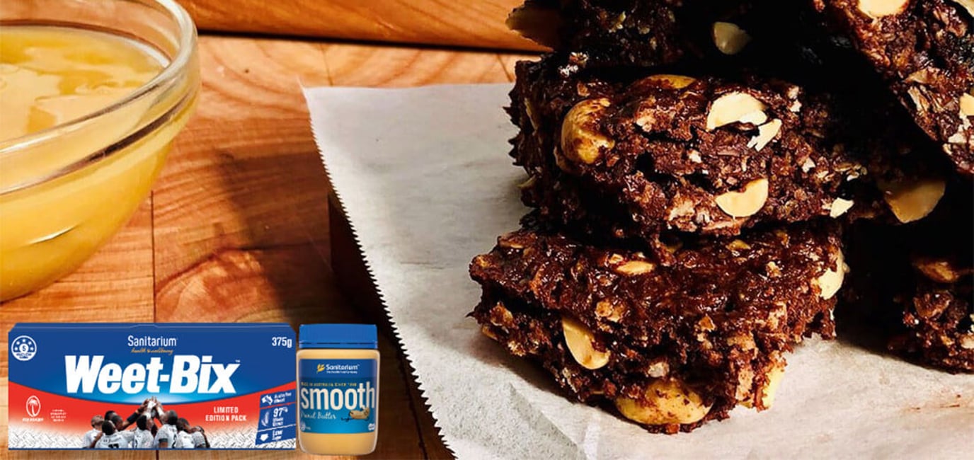 Weet-Bix™, peanut and chocolate power bars