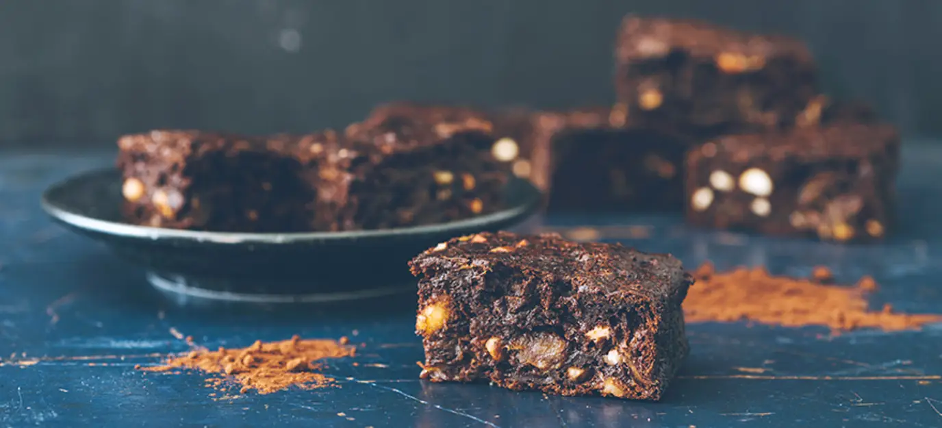 Chocolate date slice
