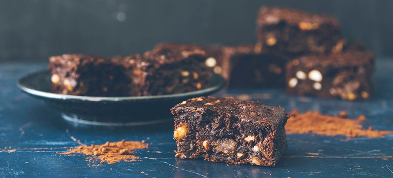 Chocolate date slice Chocolate date slice