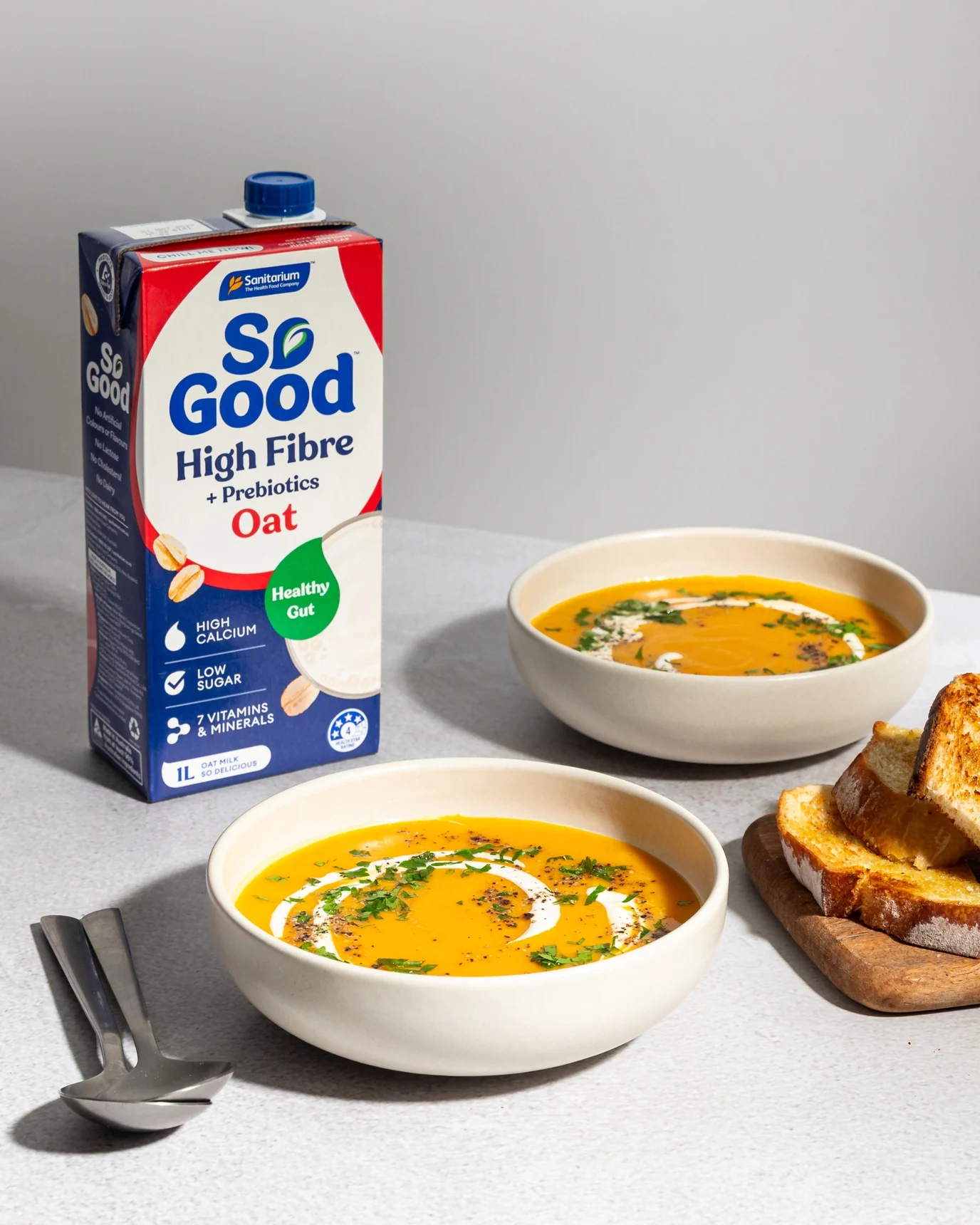 Creamy pumpkin & carrot soup