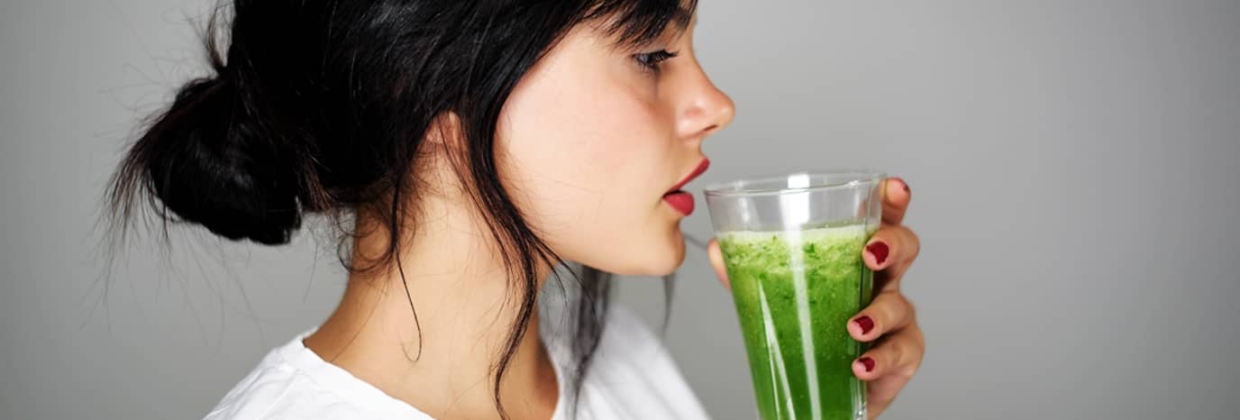 Noom, sirtfood, f-factor - our dietitians review the latest diet trends