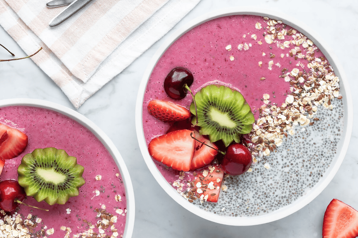 So Good berry fresh smoothie bowl