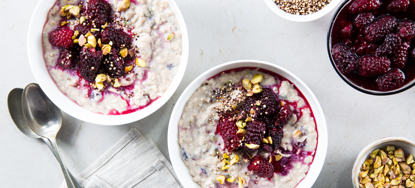 Quinoa porridge with pistachio crumb Quinoa porridge with pistachio crumb