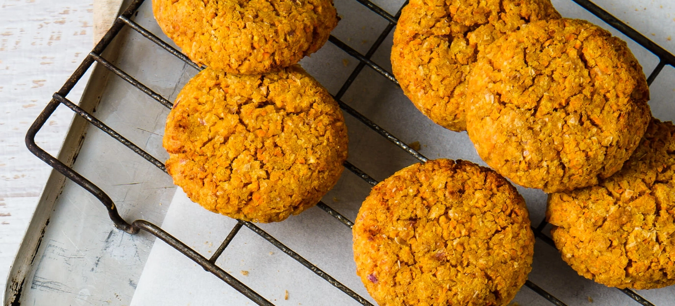 Baked carrot & chickpea patties