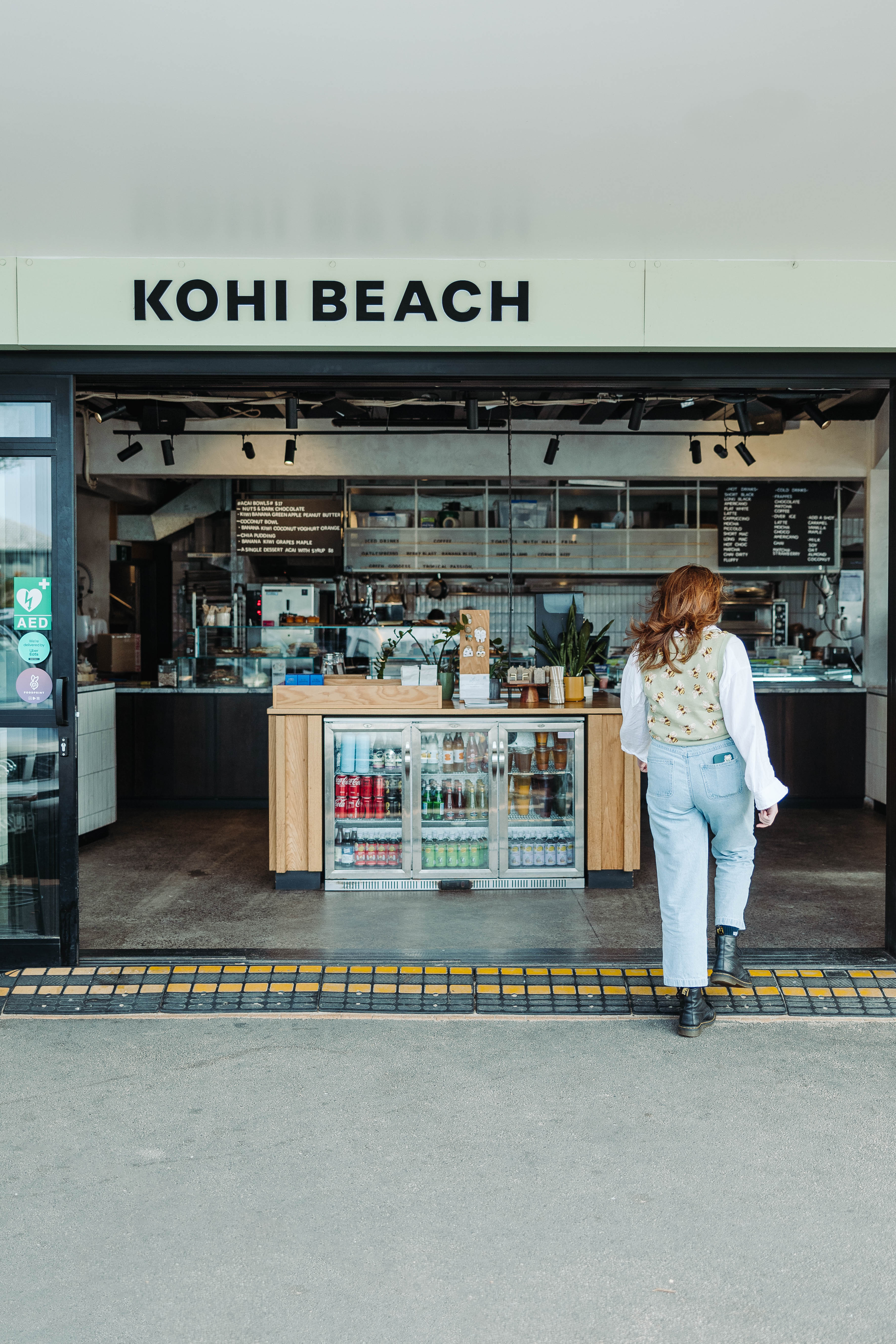 ADC_KohiBeachCafe_Starred-12.jpg