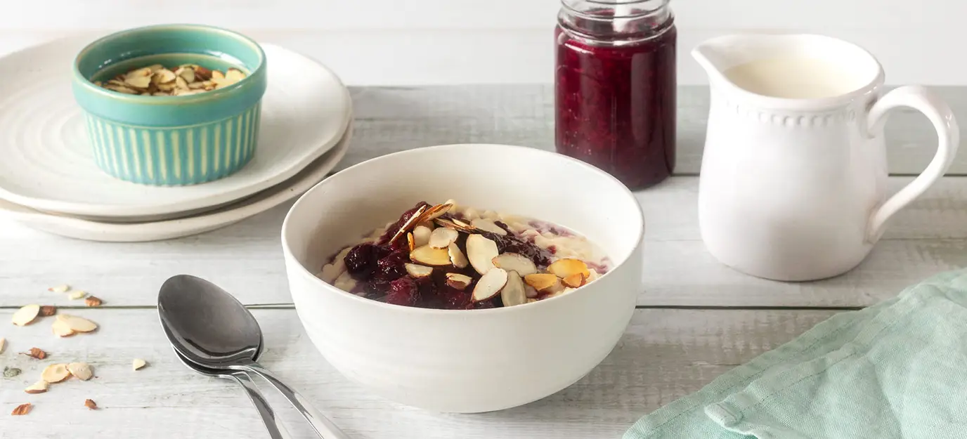 Berry rice pudding