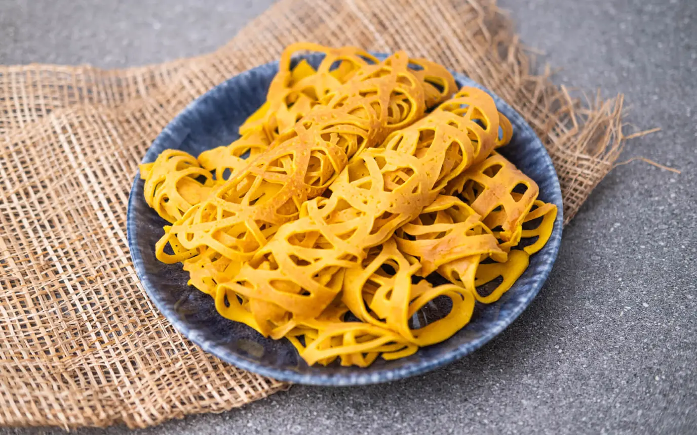 Roti Jala (Savory Lace Crepes)