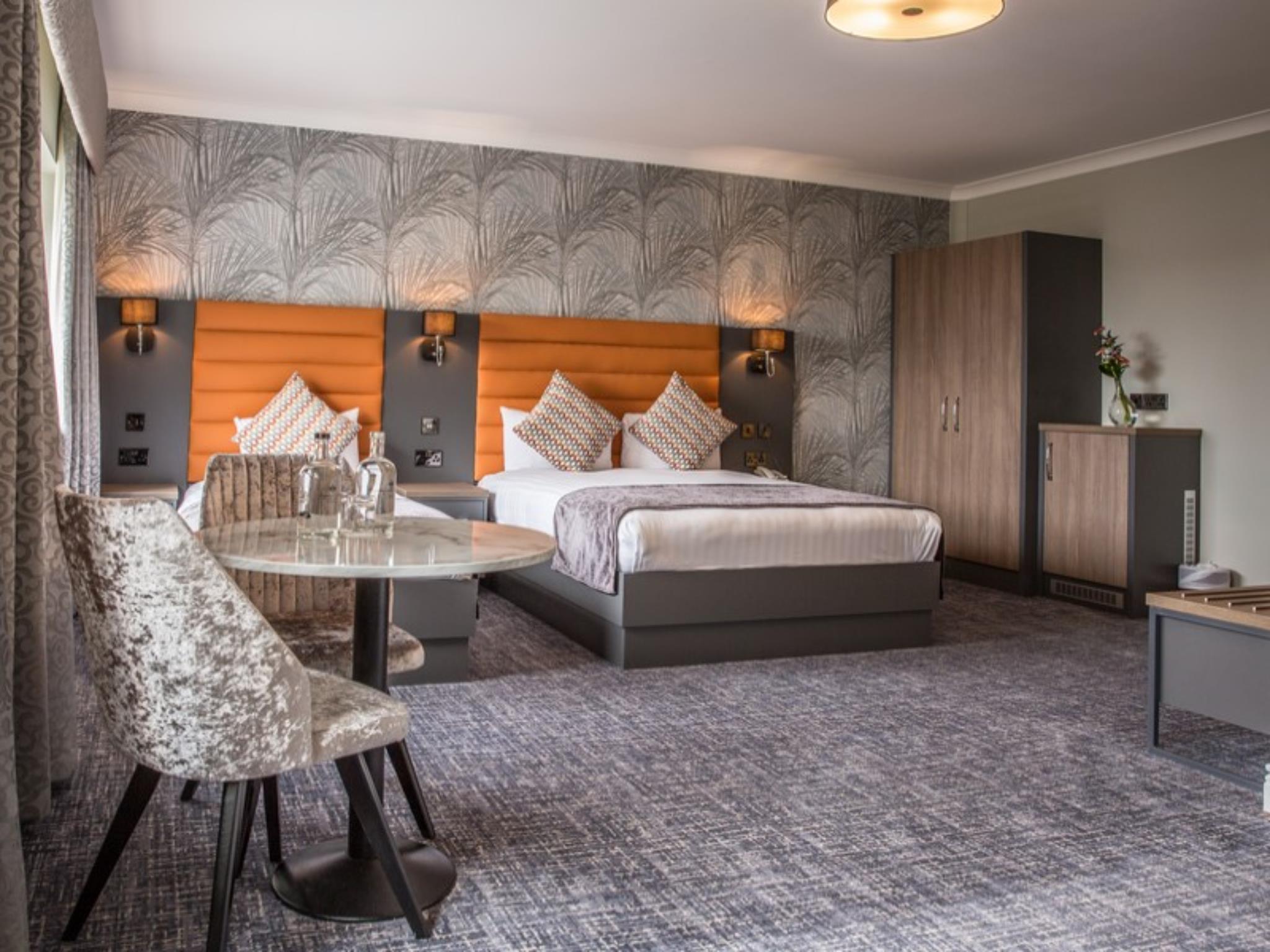 Diamond Coast Hotel - Double Bedroom