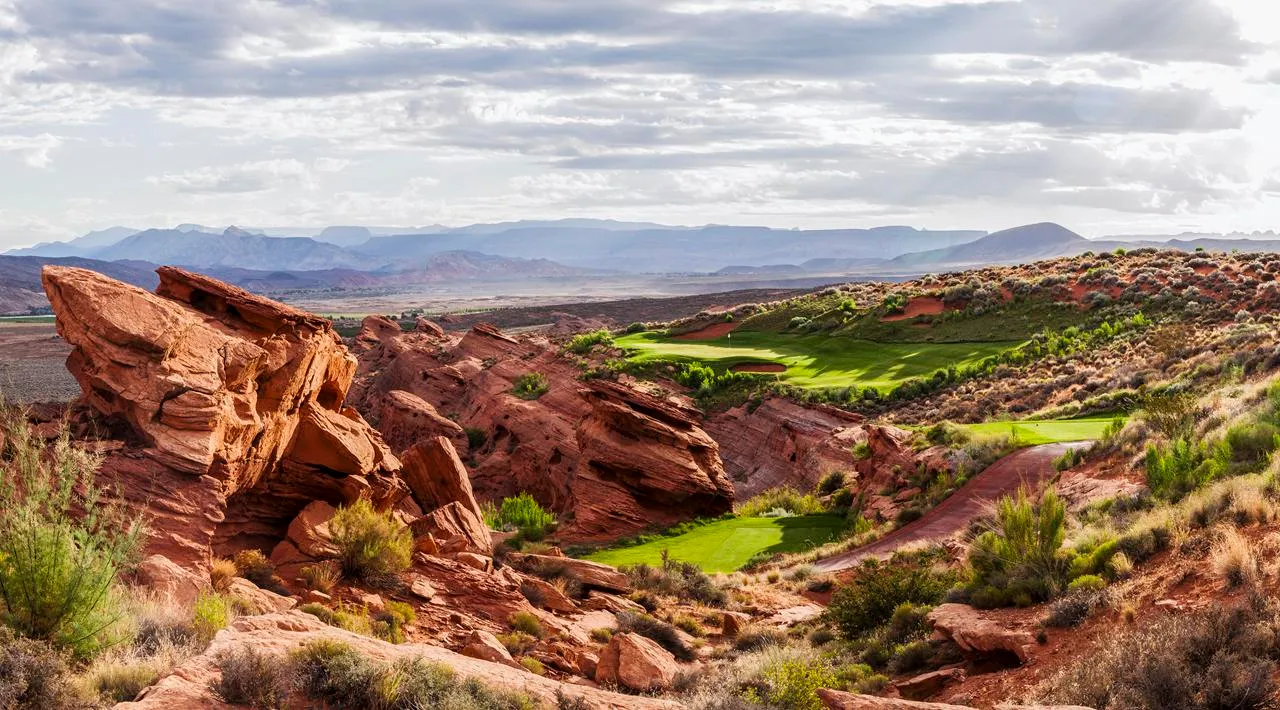 DAT-sand-hollow-resort-golf-004.webp
