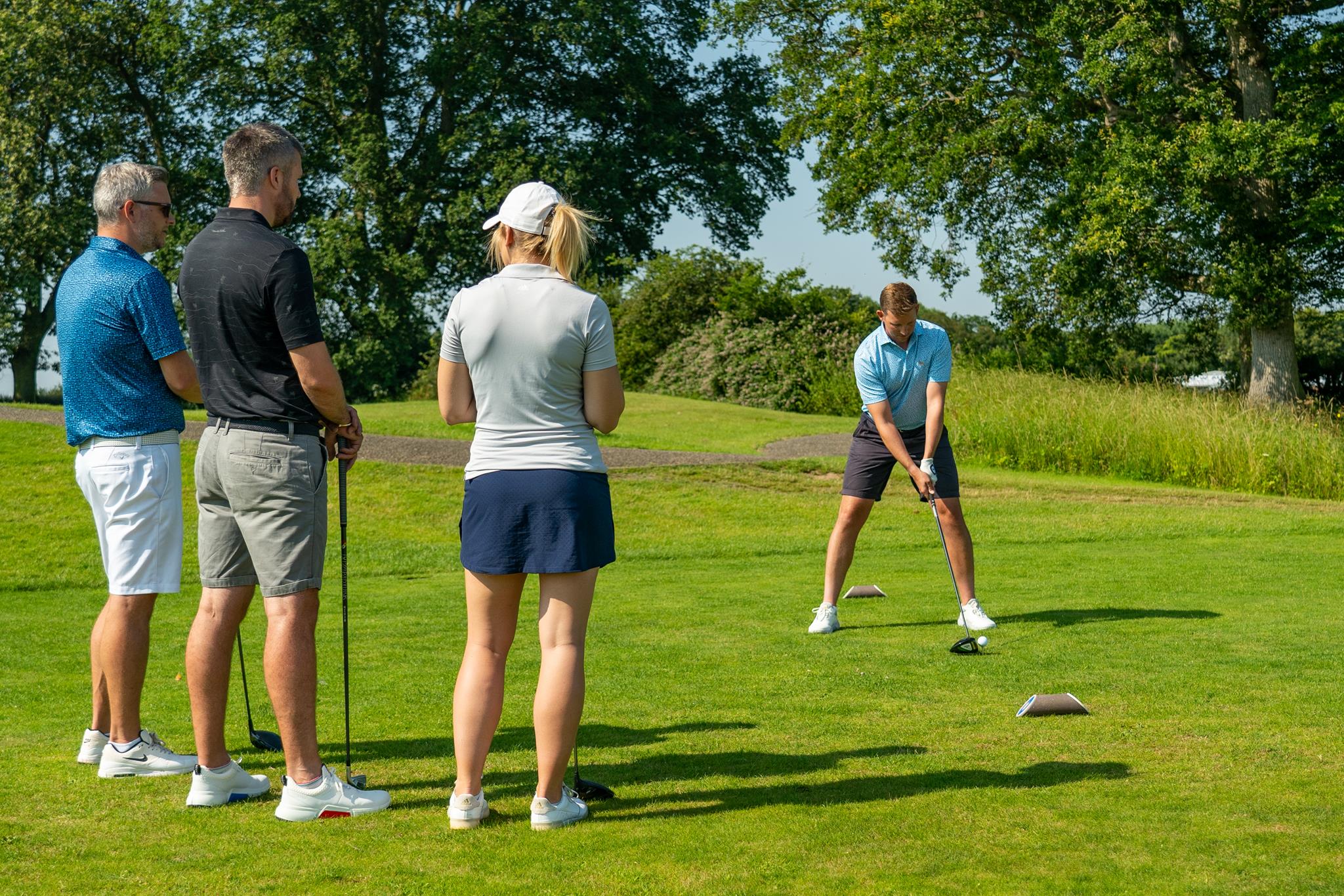 Golfbreaks group 1st tee