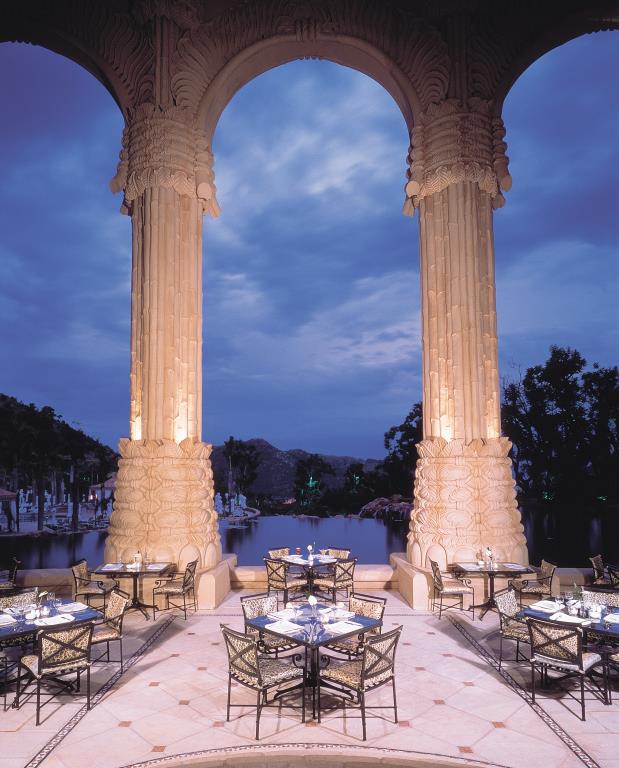 Venue - palace-of-the-lost-city : sun-city-palace-hotel-terrace