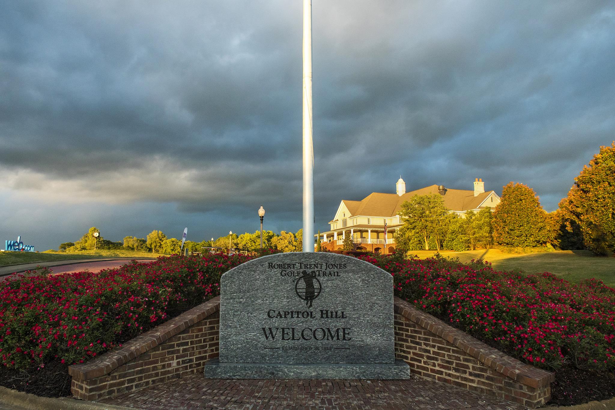 Clubhouse sign at Capitol Hill Golf Club