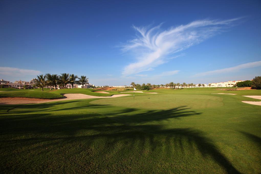 Golf course - al-hamra-golf-club : al-hamra-15th-img10822400x1600