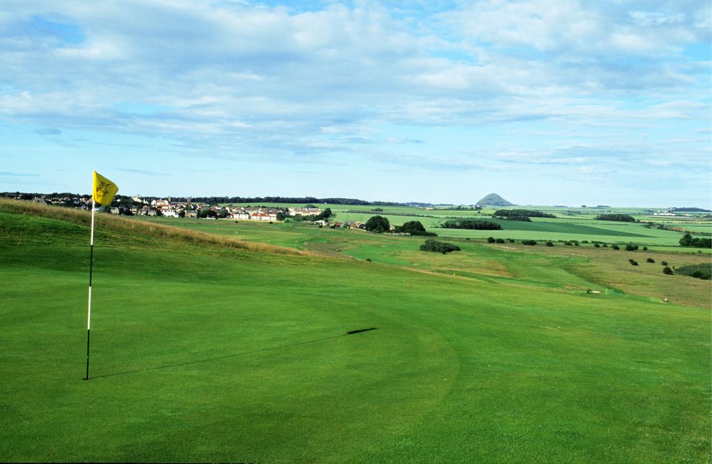 Venue - gullane-3-hole-4