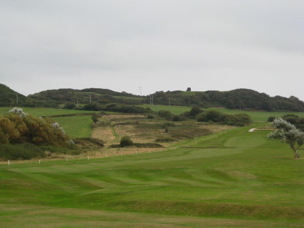 Maesdu Golf Course