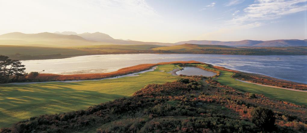 Golf course - arabella-golf-club : arabella-golf-club-majeka-house-brochure-image-arabella8-9