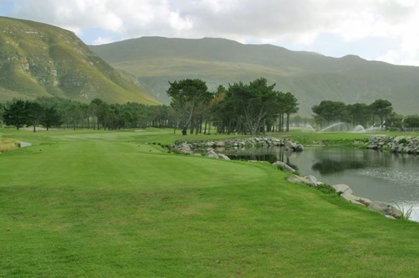 Golf course - hermanus-golf-club : 12686hermanus-golf-club-south-africa