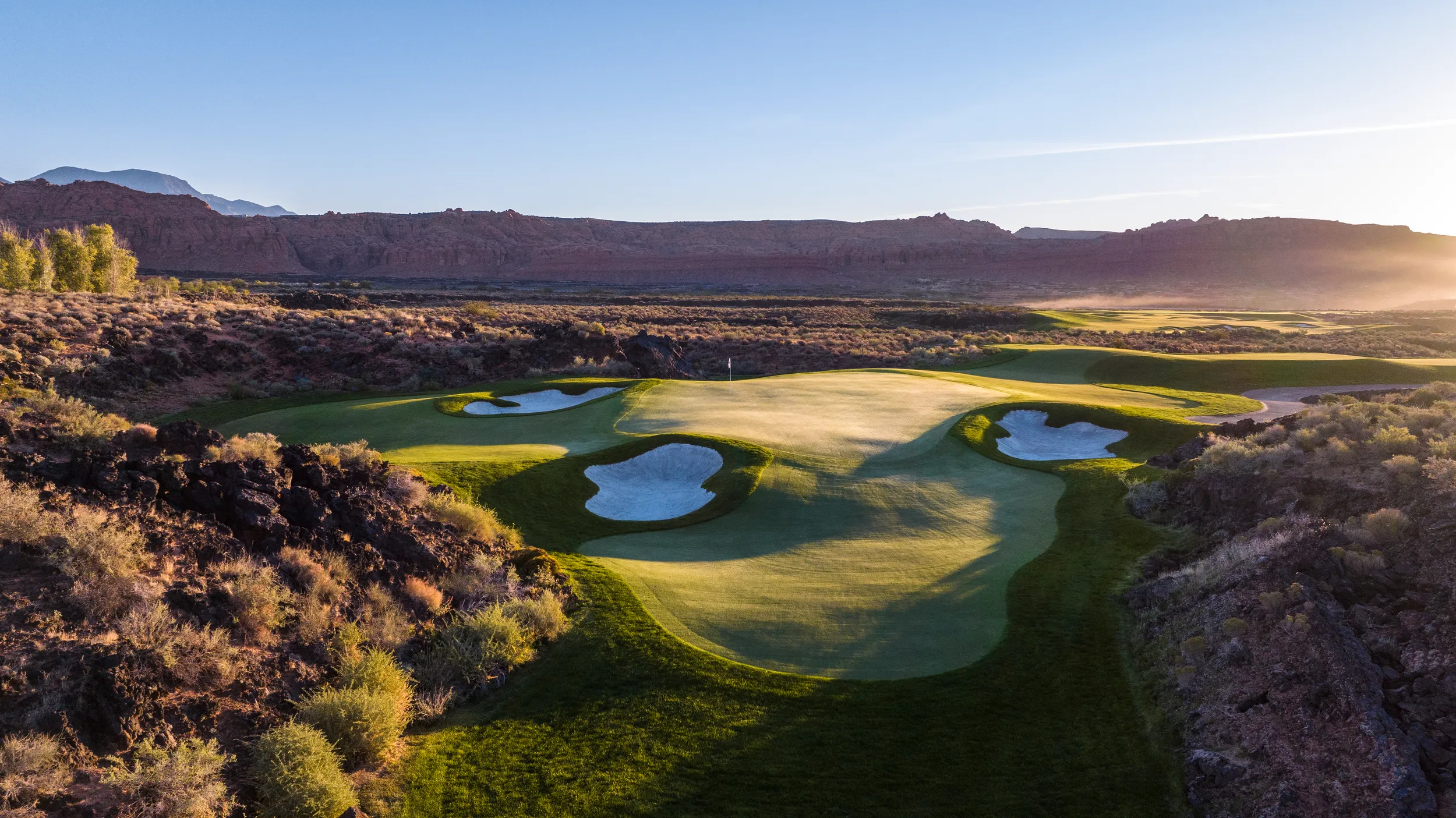 DAT-black-desert-resort-golf005.webp