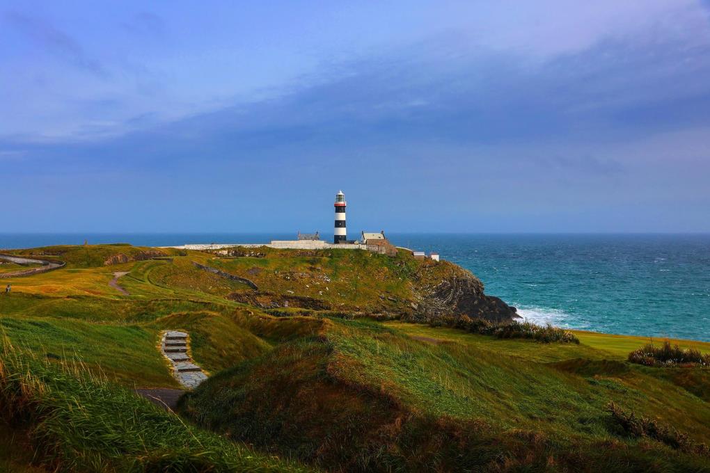 Golf course - old-head : old-head-cliff-shot